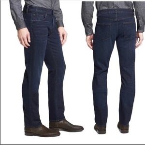 J Brand‎ Man’s Cole Relaxed Jeans Dark Wash Size 29